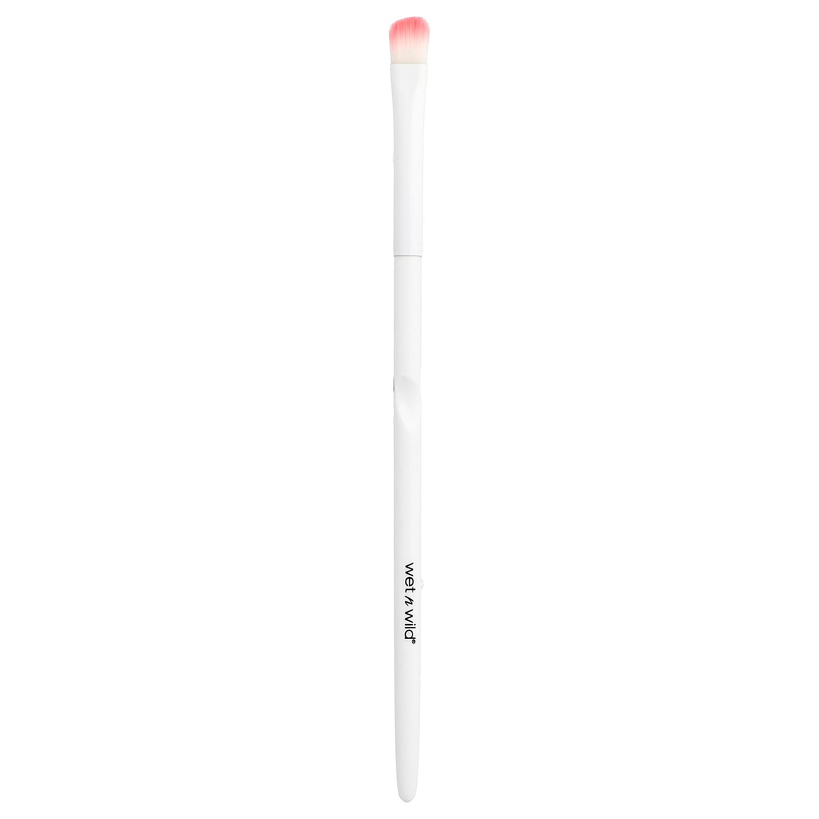 wet n wild, Small Concealer Brush, 1 Brush - Image 1