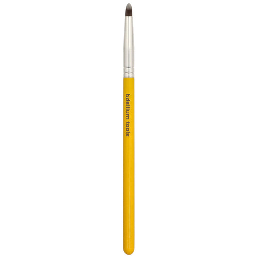 Bdellium Tools Studio Series Smoky Eyeliner Brush - Professional Touch - Image 1